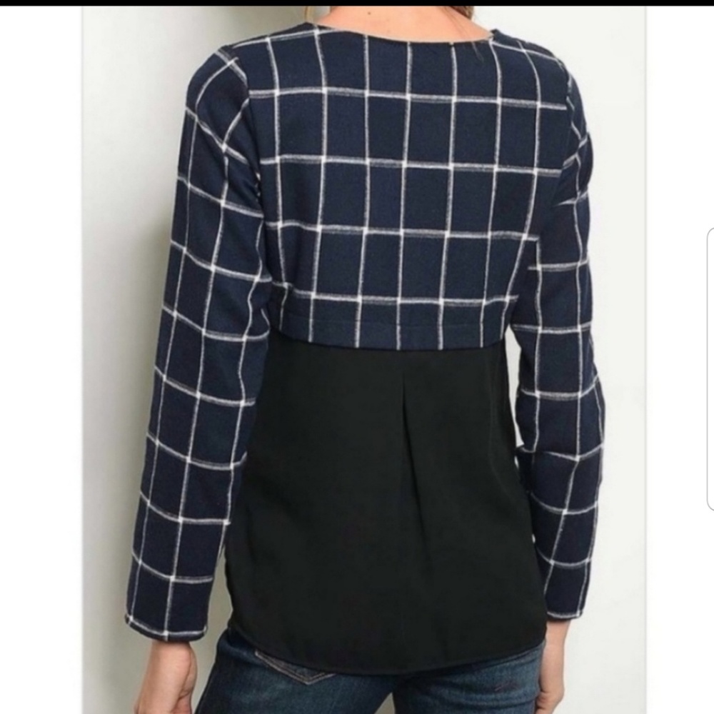 Black & Blue blouse - Picture 2 of 2